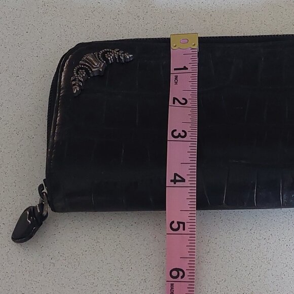 Brighton Vintage Black Leather Croc Zip Around Wallet with Silver Embellishments - Picture 3 of 14